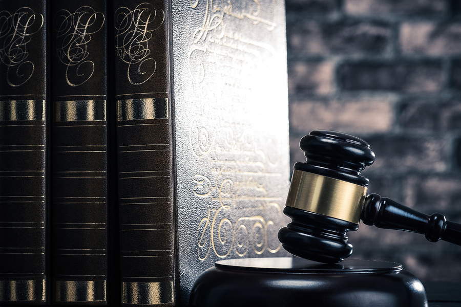 商业实践与合同变更：崇明合同纠纷律师的法律分析