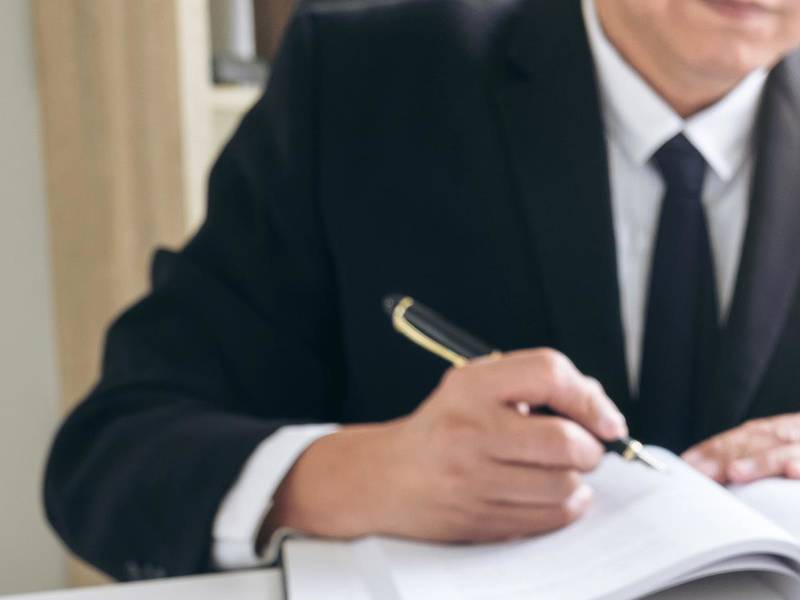 上海涉外律师解析：涉外诉讼中的外交保护程序与途径